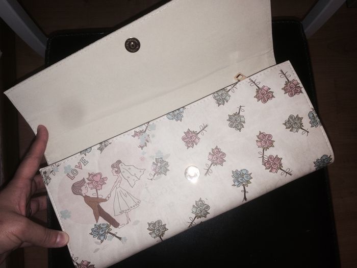 E se la scarpa non si abbinasse per niente al abito?? - 2