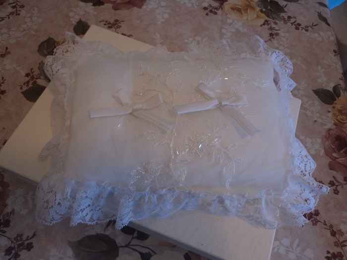 il nostro cuscino portafedi