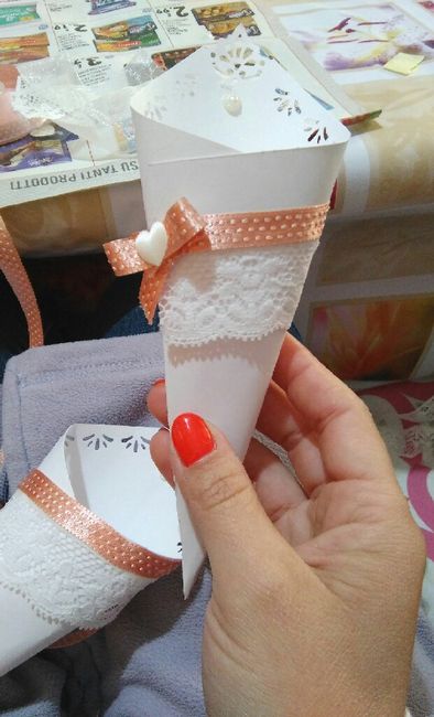 Coni portariso e portaconfetti - 1