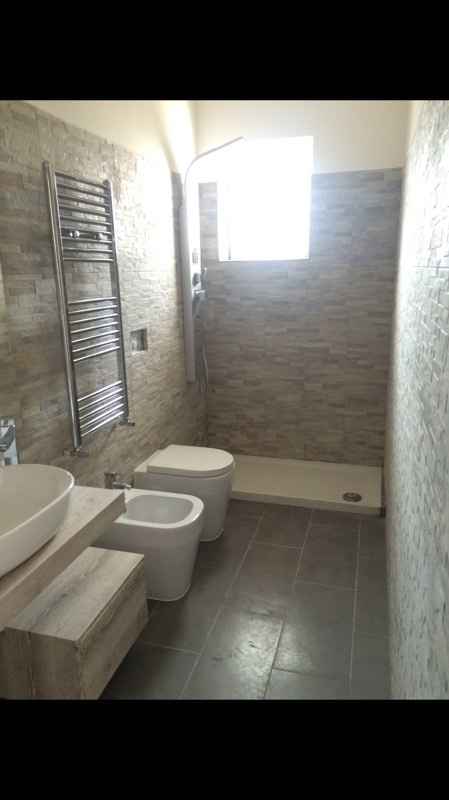 Ora.. ho aggiunto anche il vetro alla doccia!