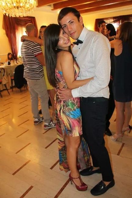 Sondaggio :) chi è il "bello"della coppia?  - 1