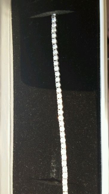 E il bracciale?? - 1