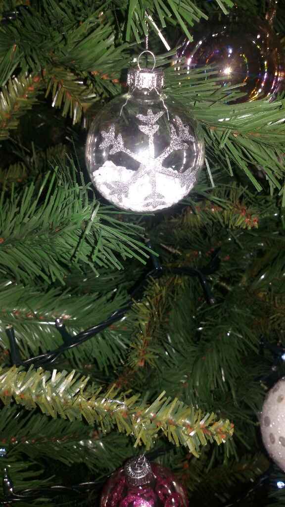 Primo natale insieme alberello con decorazioni fai da me - 3