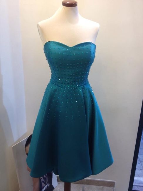 E anche mia sorella ha scelto l abito...