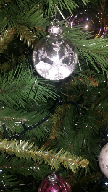 Primo natale insieme alberello con decorazioni fai da me - 3