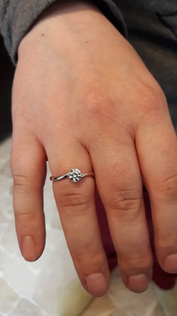 Celebriamo l'amore! Uscite l'anello 📸💍🥳❤️ - 1