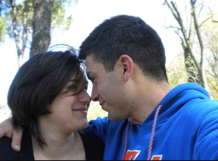 Postate una foto di voi due 👇 - 1