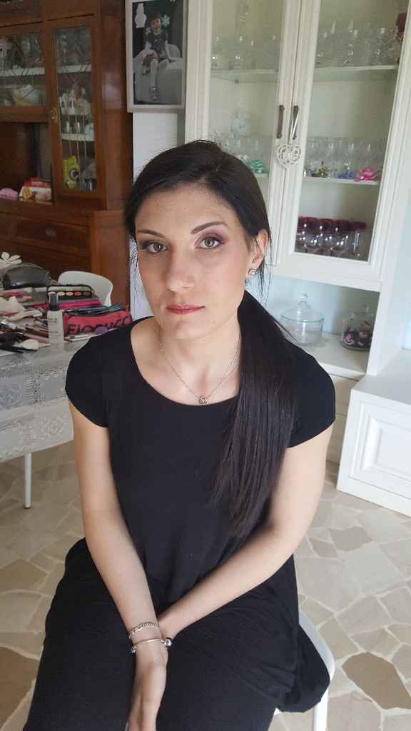 Prova trucco..quale dei due trucchi??? - 1