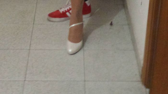 Scarpe tassativamente chiuse, ma raffinate. Queste le mie.  Come sono le vostre? - 2
