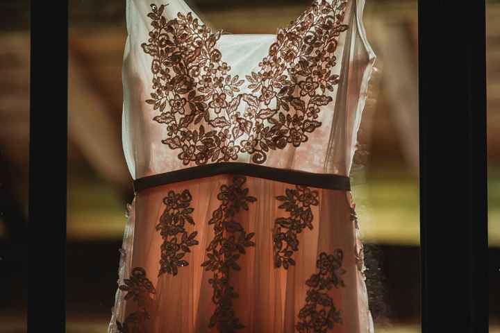 dettaglio abito cambio