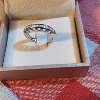 E ora mostraci una foto del tuo anello di fidanzamento! - 1