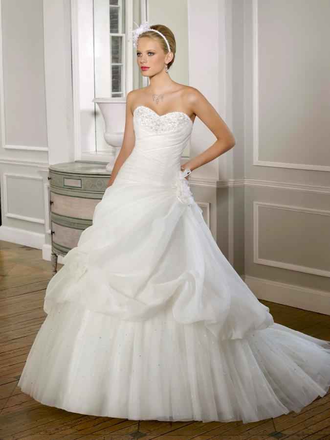 ABITI DA SPOSA ...by Madeleine Gardner e linea Moree Lee