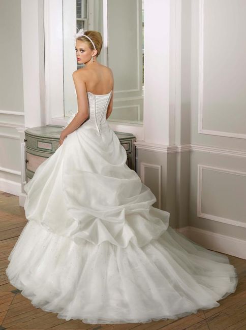 ABITI DA SPOSA ...by Madeleine Gardner e linea Moree Lee