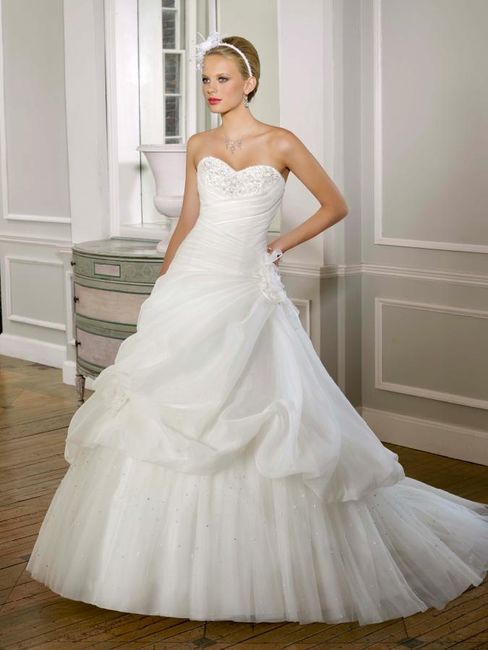 ABITI DA SPOSA ...by Madeleine Gardner e linea Moree Lee