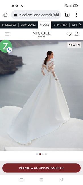 Quale stile vestito preferite? Lungo e stretto,a sirena oppure largo? 1