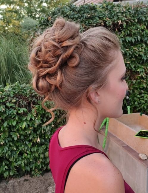 Trucco e acconciatura 3