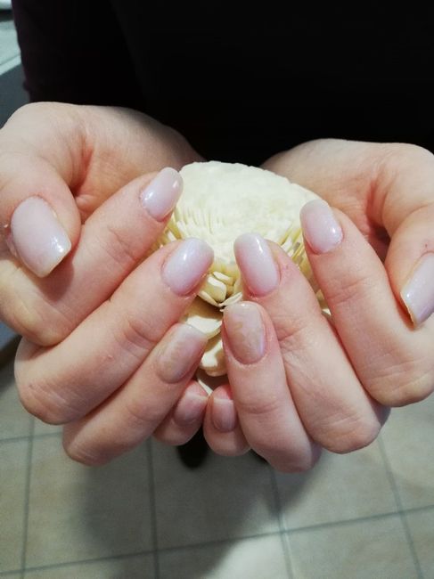 Prima prova unghie 💅🏻 - 1