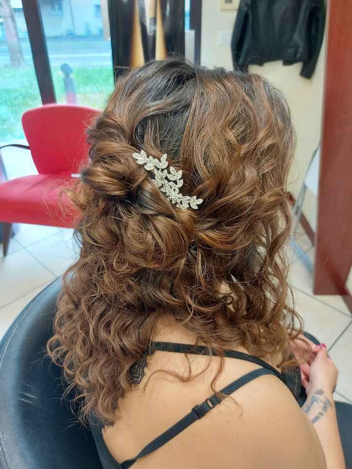 Ciao Sposine!! Vi piace l'acconciatura che ho scelto?? - 1