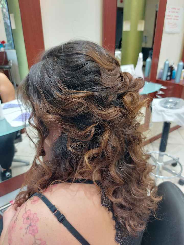 Ciao Sposine!! Vi piace l'acconciatura che ho scelto?? - 2