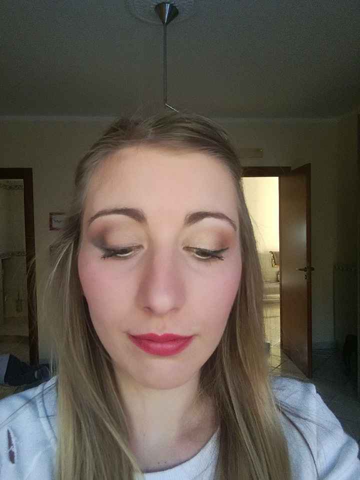 Sposa bionda e occhi azzurri - 1