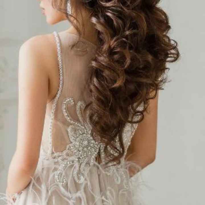 Spose Ricce: idee su acconciatura? - 1