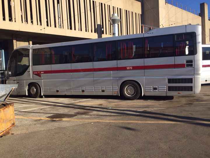 Bus per trasporto invitati - 4