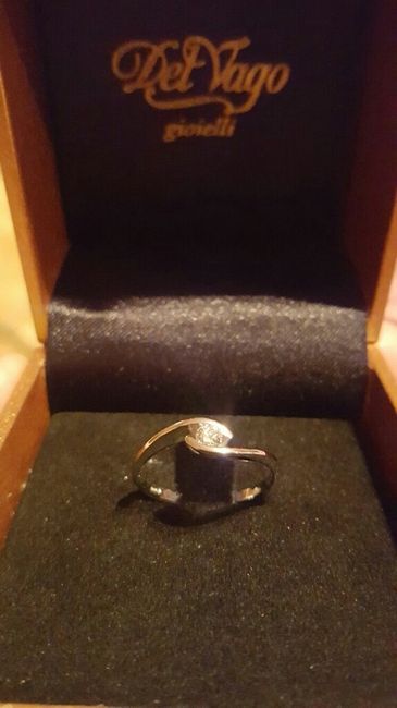 Anello di fidanzamento - 1
