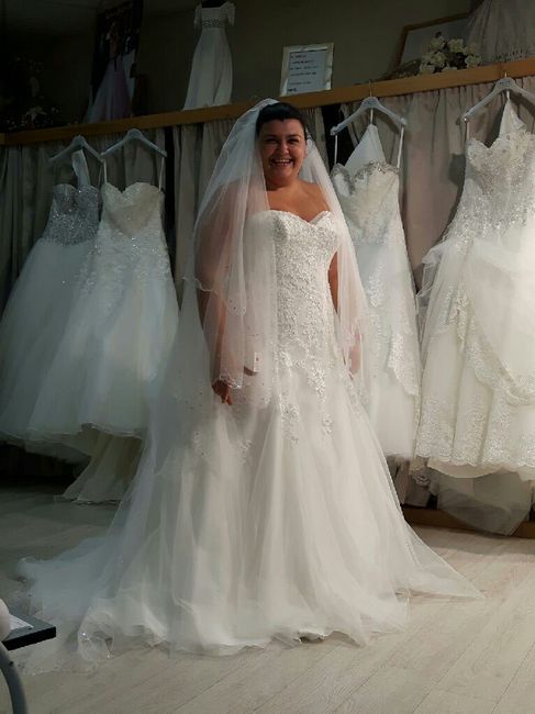 Sposa curvy un po' demoralizzata - 2