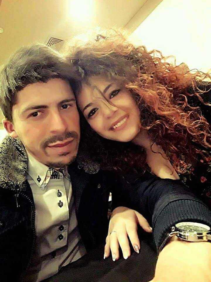 Postate una foto di voi due 👇 - 1