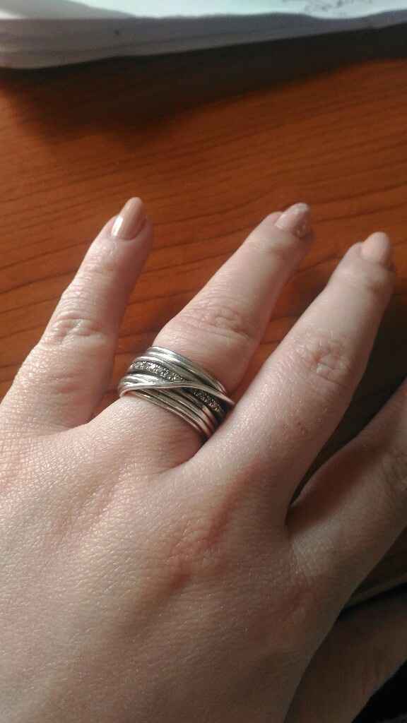 I vostri anelli di fidanzamento non convenzionali!! - 1