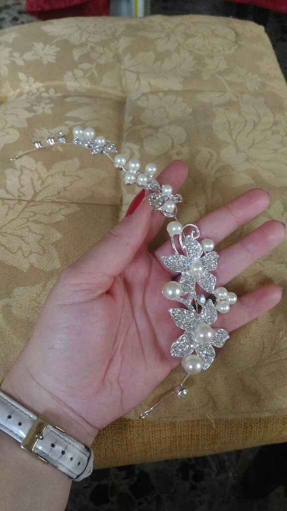 Accessorio per acconciatura - 1