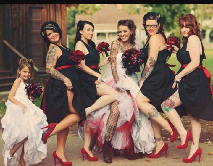 Matrimonio rosso e righe bianche e nere - 3