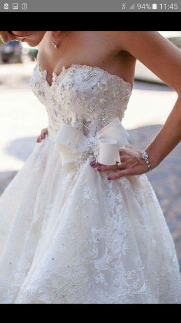 Quale tra queste acconciature? e il dettaglio abito? - 2