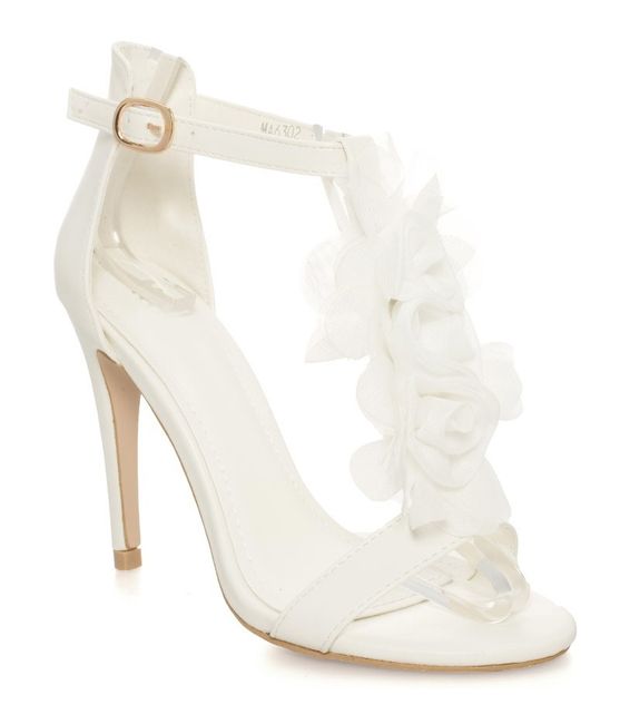 Scarpe sposa....bianche o colorate? mi fate vedere le vostre? - 1
