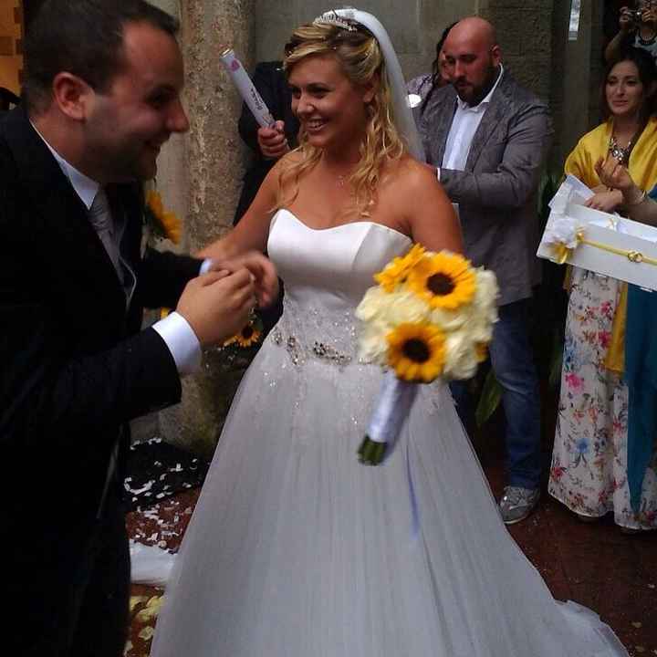 Questo é il mio abito e il vostro??? postate le foto!!!! - 1