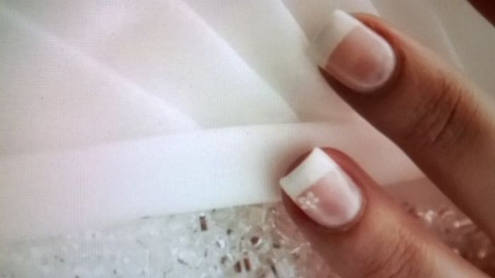 mani perfette per un "nuovo anello"