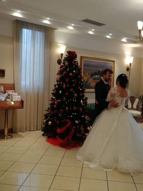 Un Matrimonio sotto l'albero: ispirazioni per nozze natalizie 🎄 12
