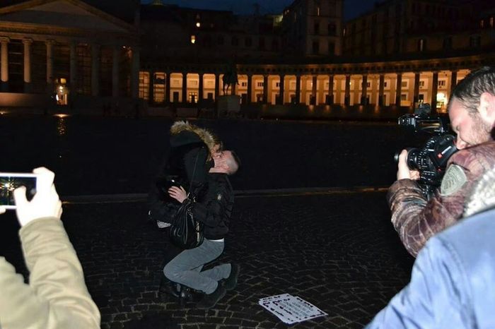 Il vostro anello di fidanzamento... - 2