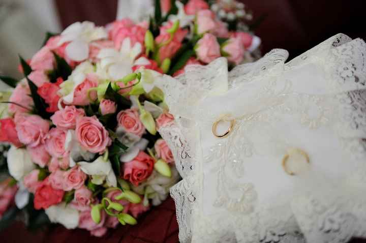 le nostre fedi e il mio bouquet