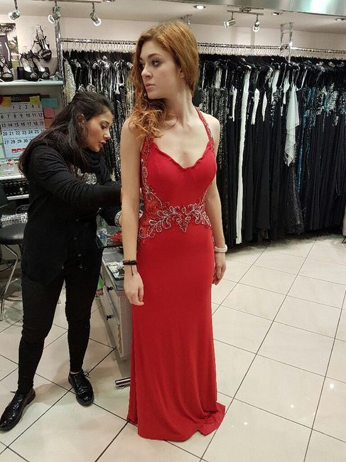 No all abito rosso x invitati.... - 1