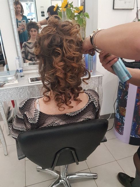 Acconciatura secondo il tipo di sposa - 2