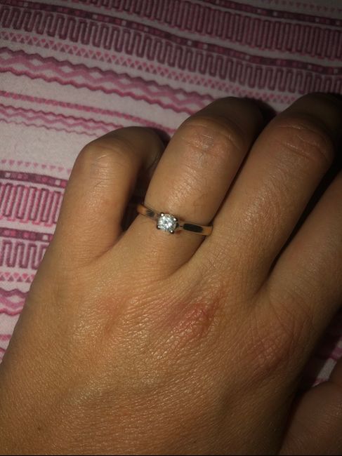 E ora mostraci una foto del tuo anello di fidanzamento! 18