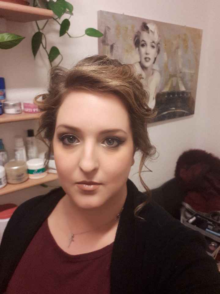  Il trucco è l'acconciatura a -37 gg - 1