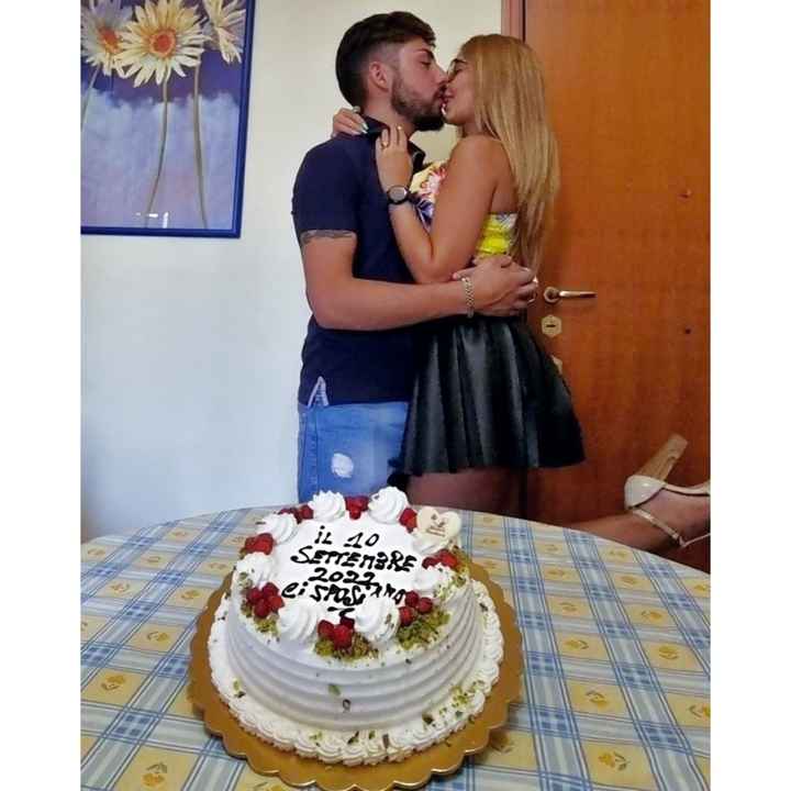 Postate una foto di voi due 👇 - 1