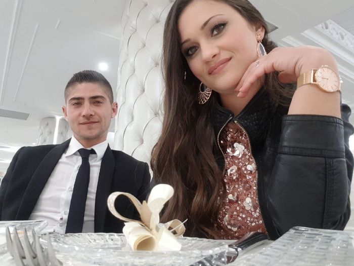 Condividete la vostra prima foto insieme e quella più recente! 1