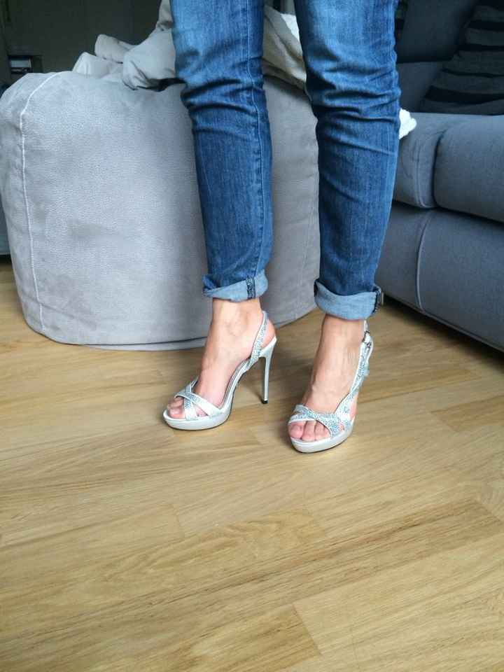 Saranno le scarpe giuste..?! - 2