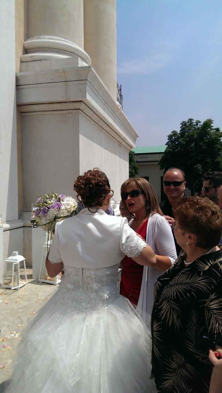 dietro acconciatura raccolta