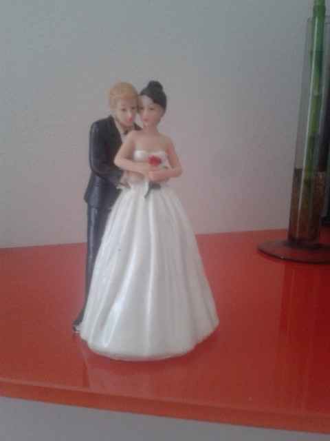 cake topper