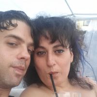 Sondaggio :) chi è il "bello"della coppia?  - 1