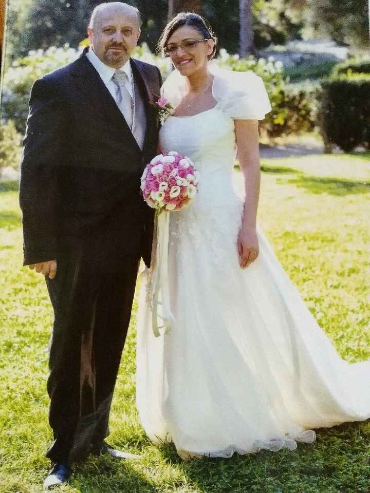 Sposa con occhiali - 1